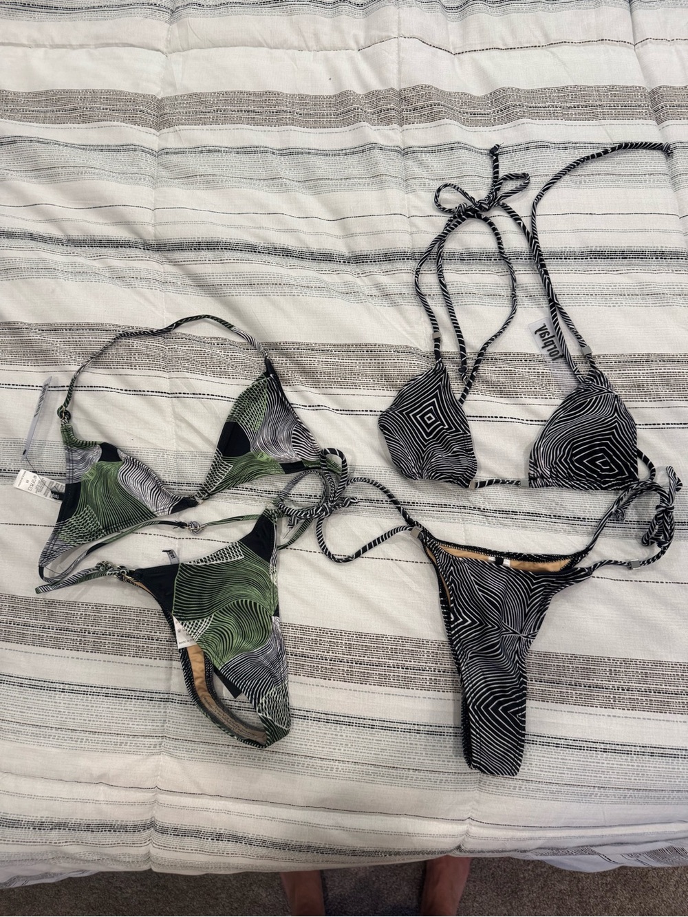 *NWT* Set of 2 Micro Bikinis